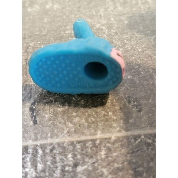 Mini Shopkins moose blue slipper pink bunny rabbit toy figures shoe - Picture 3 of 3